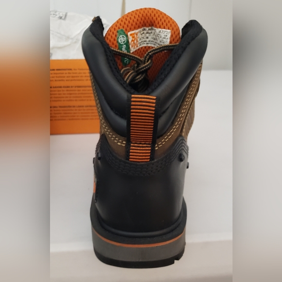 SOLD- Mens Timberland Pro Boots - Picture 5 of 12